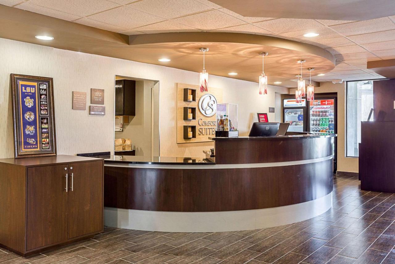 Comfort Suites University Baton Rouge Exterior photo