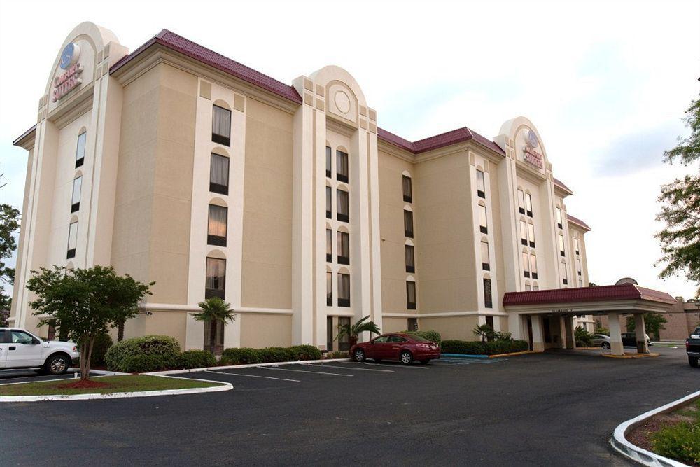 Comfort Suites University Baton Rouge Exterior photo