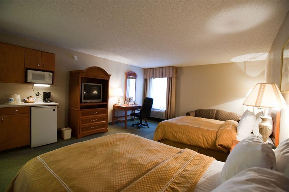 Comfort Suites University Baton Rouge Exterior photo